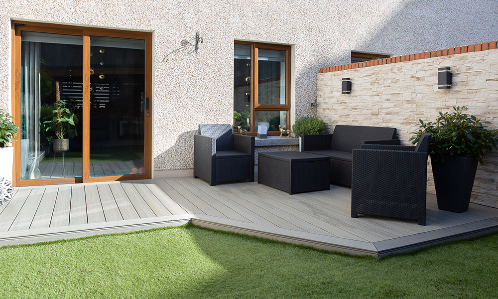 How to Install Composite Decking [Step-by-step guide]
