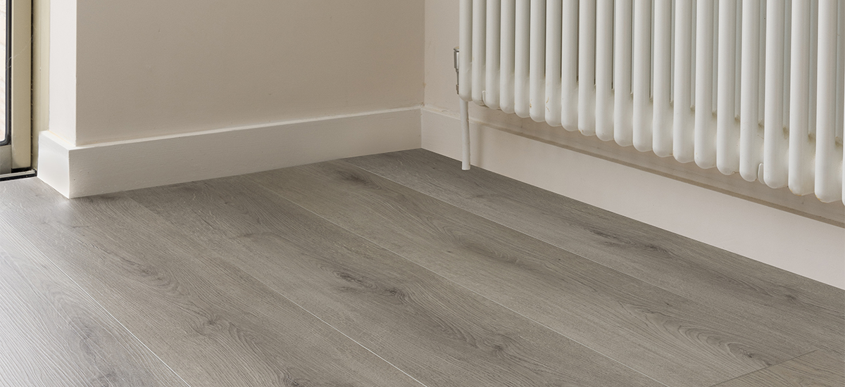 Vinyl vs. Laminate Flooring: A Comparison Guide for Homeowners